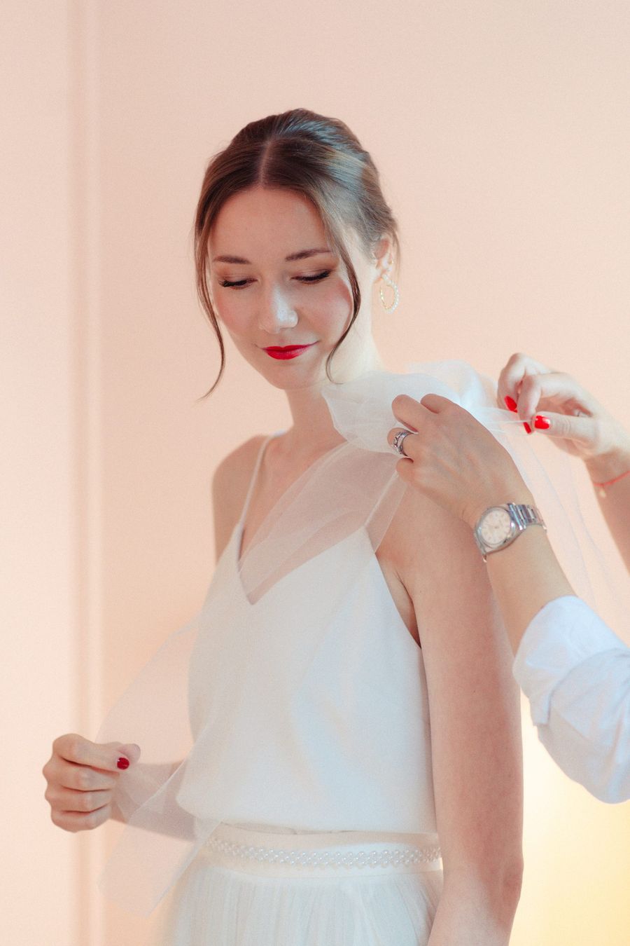 Schleifen Detail Liebe Simone beim Getting Ready der Braut