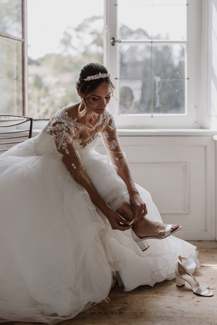 Prinzessinnen Brautkleid mit Spitze und langen Ärmeln Prinzessinnen Brautkleid mit Spitze und langen Ärmeln