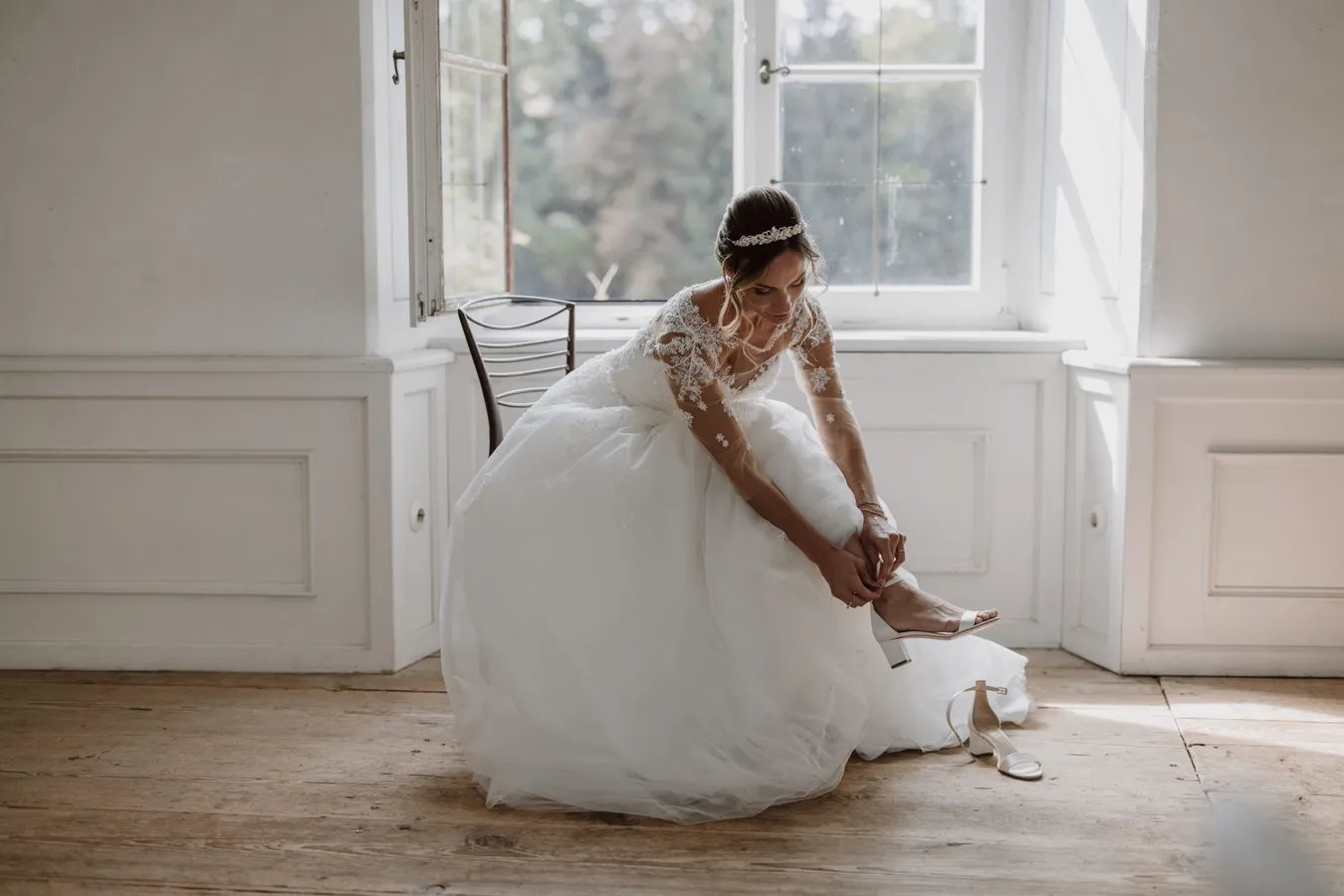 Prinzessinnen Brautkleid mit Spitze und langen Ärmeln
