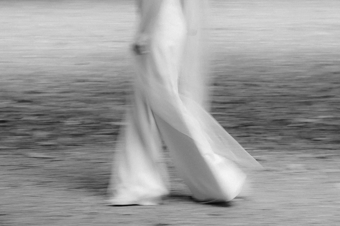 weites Hosenbein am Jumpsuit