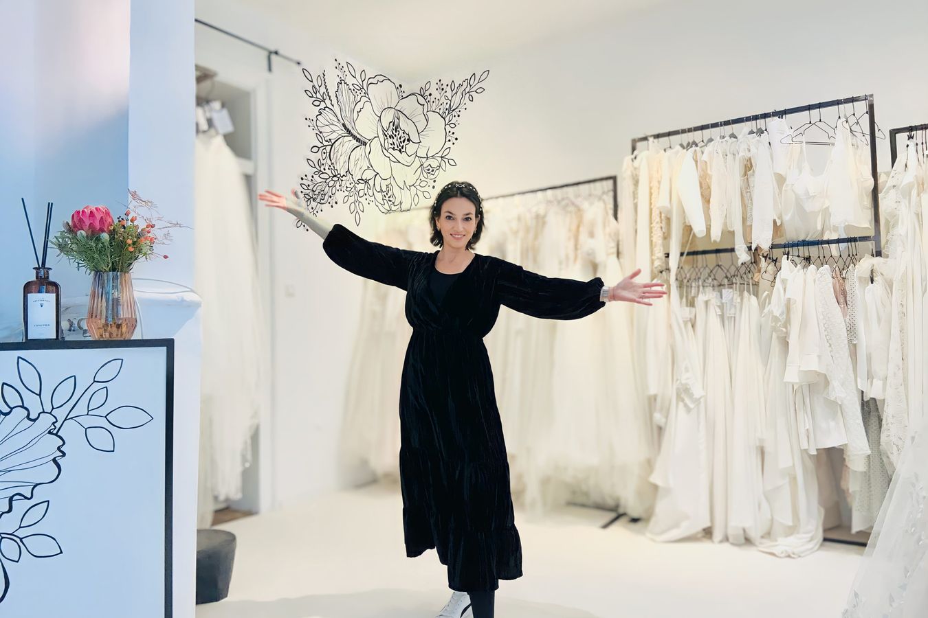 Simone Stark im Bridal Studio hugs & kisses Simone Stark im Bridal Studio hugs & kisses in München